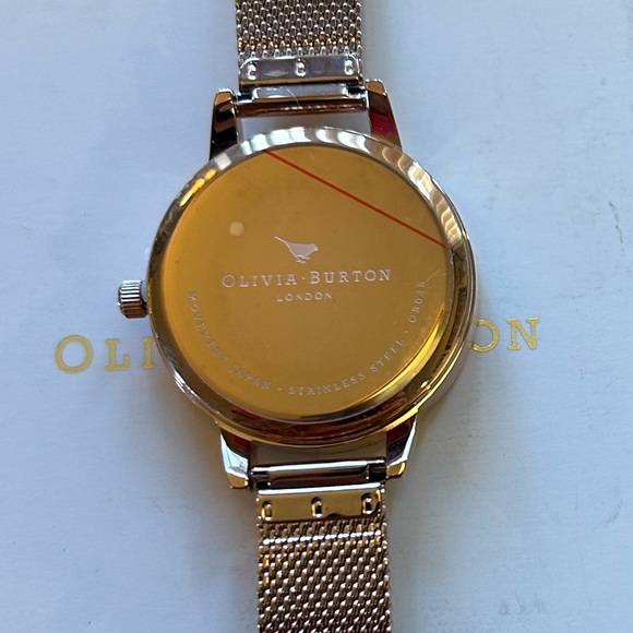 Olivia Burton Enchanted Garden Watch With 30mm White Floral Face & MeshBracelet - Picture 6 of 12